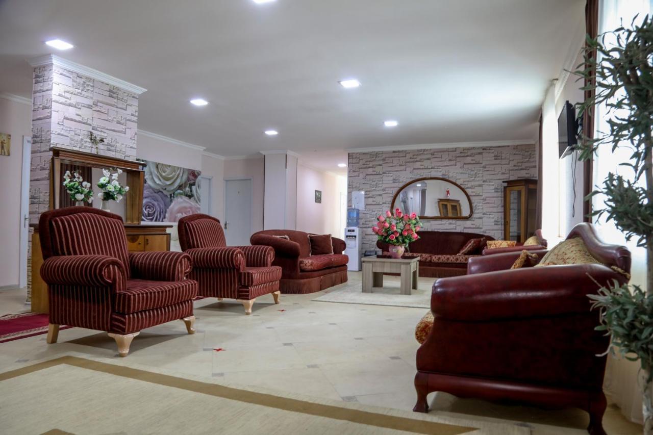 Hotel Borjomi Aisi Bordjomi Extérieur photo