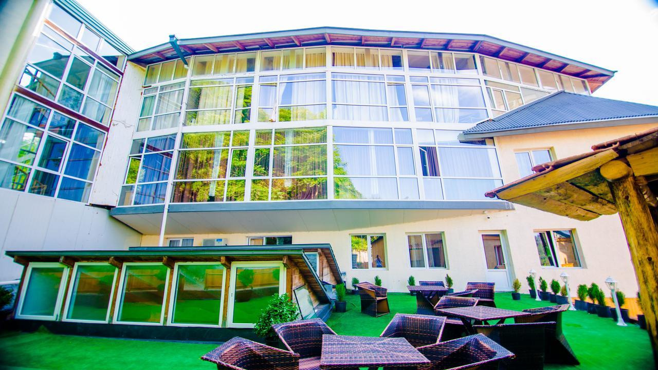 Hotel Borjomi Aisi Bordjomi Extérieur photo