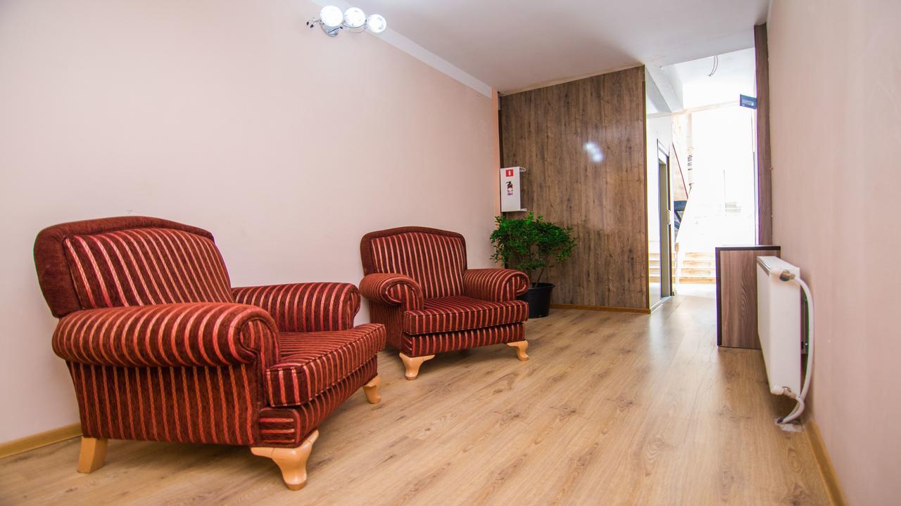 Hotel Borjomi Aisi Bordjomi Extérieur photo